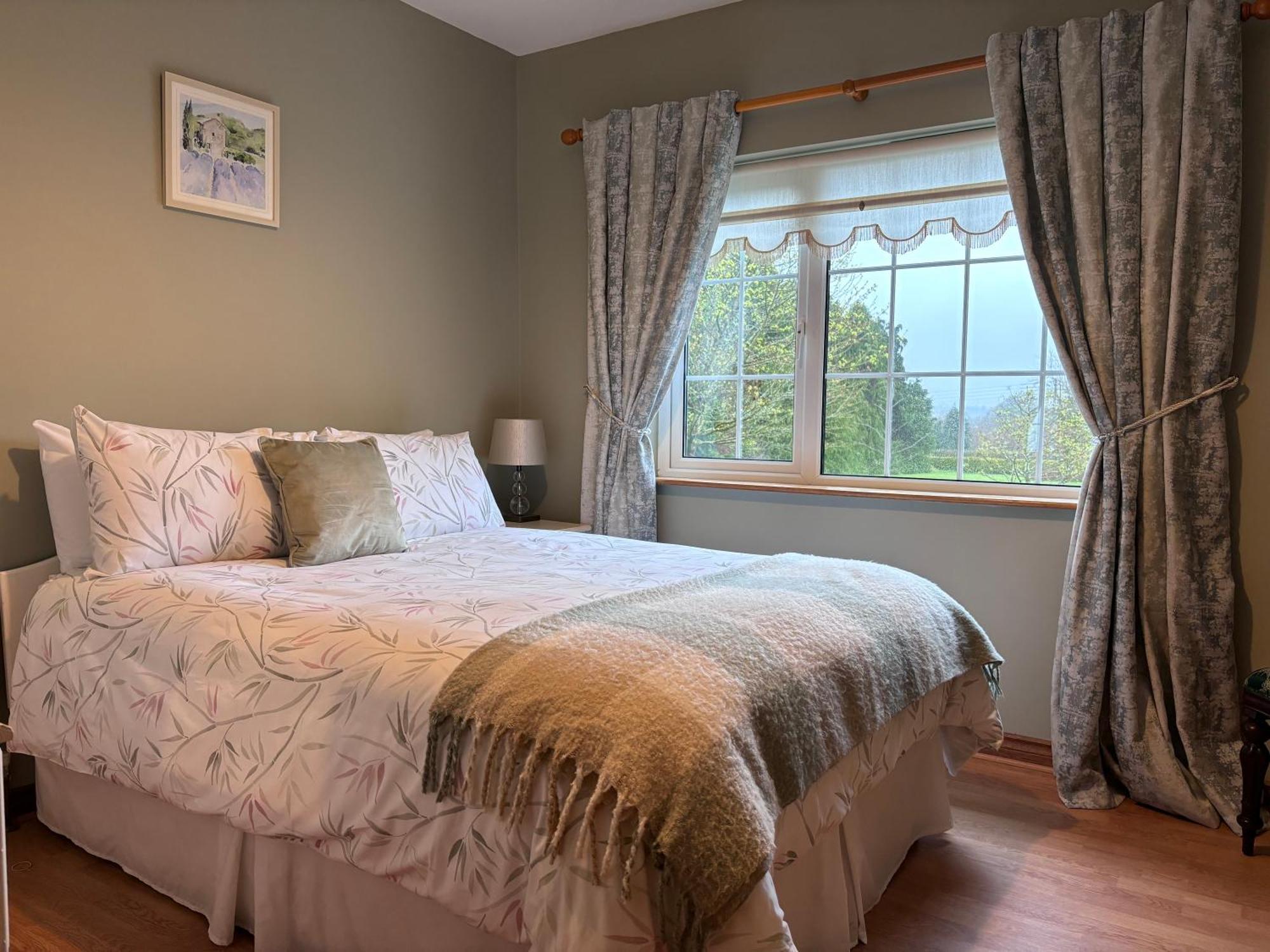 The Lodge Self Catering Castlerea Екстериор снимка
