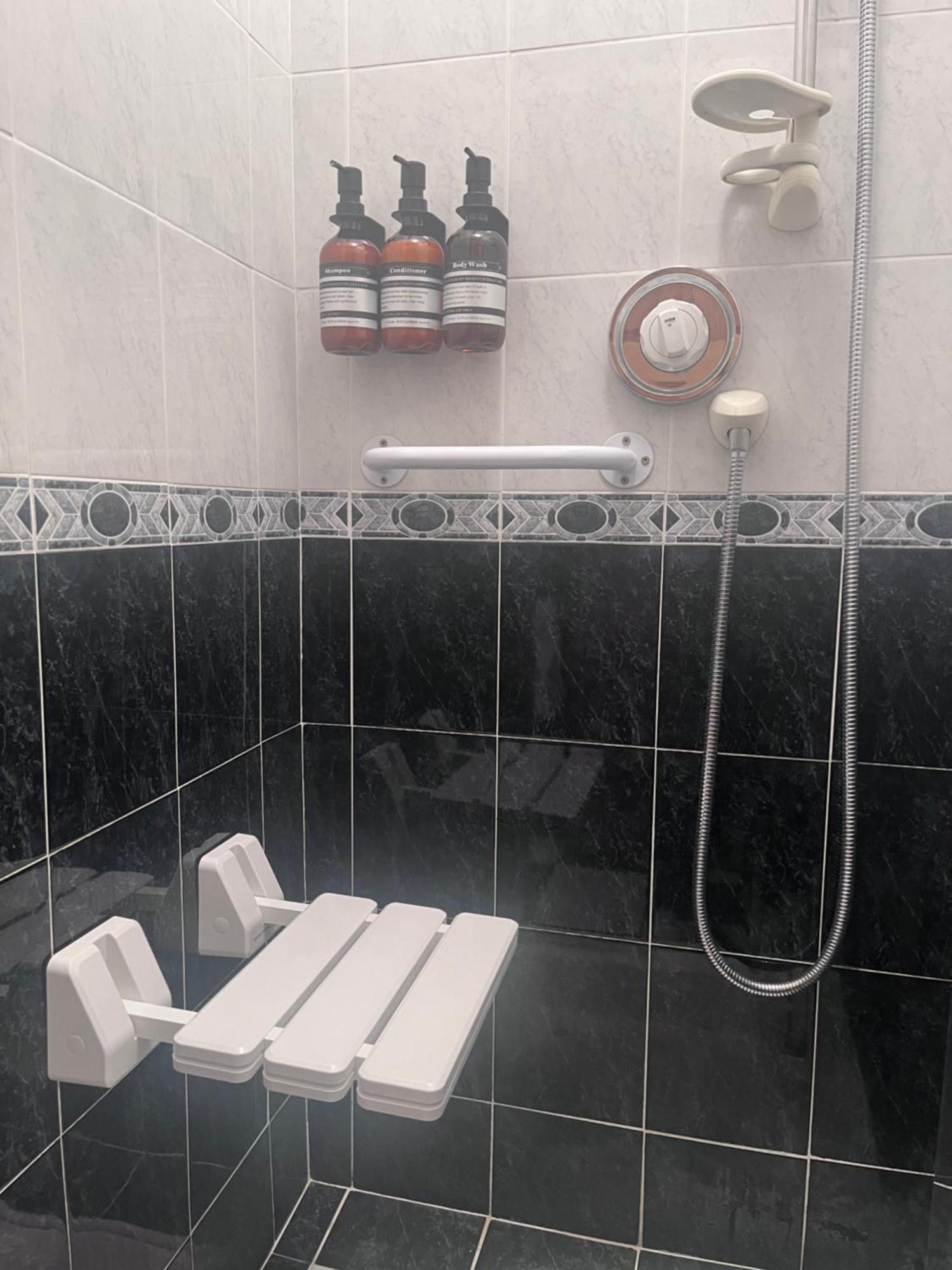 The Lodge Self Catering Castlerea Екстериор снимка